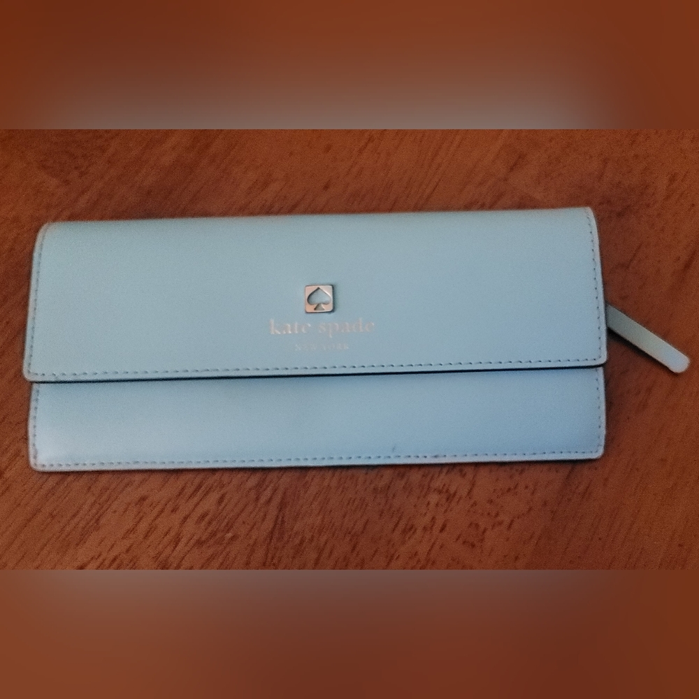 Kate Spade Classic Large Slim Flap Wallet